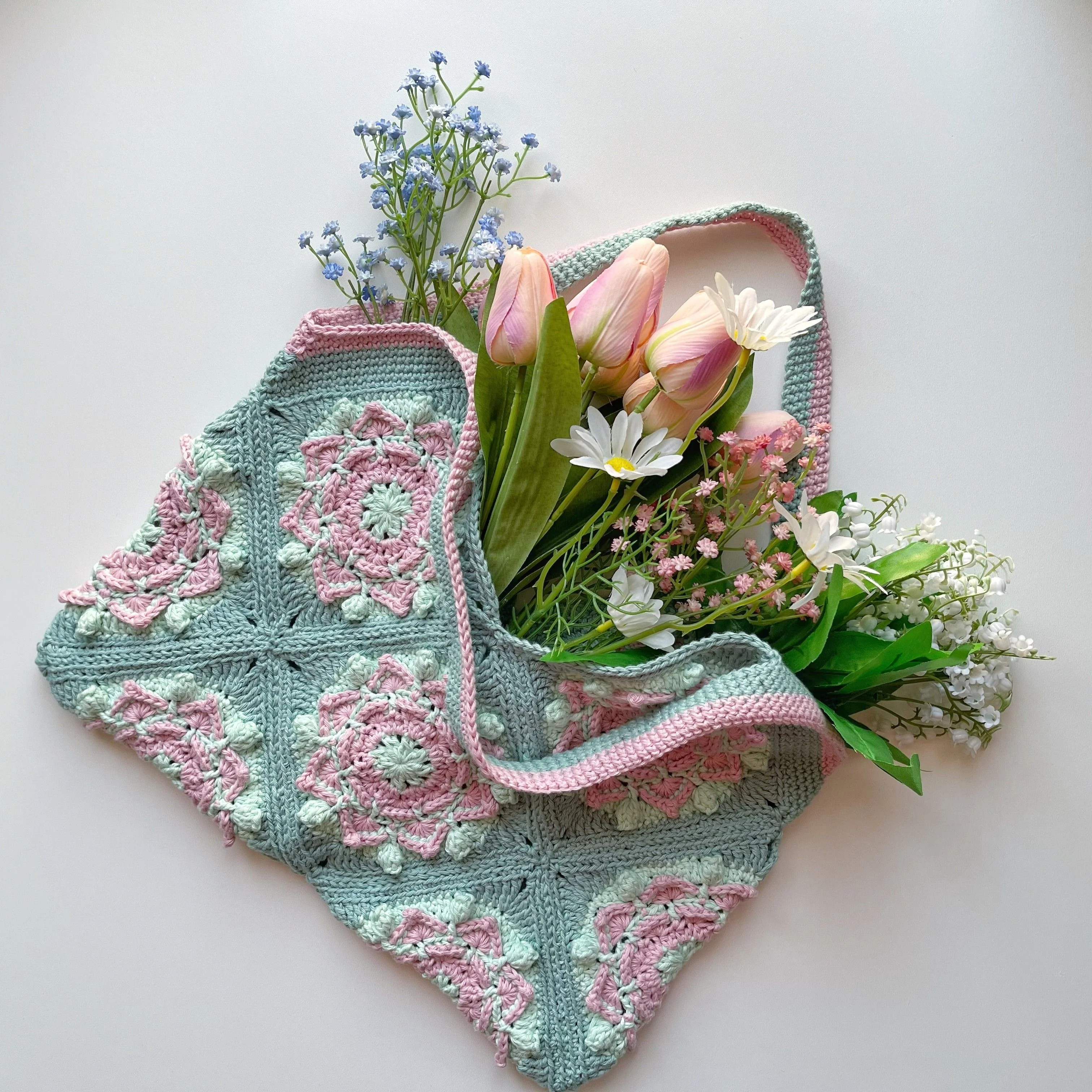 Flowers of Spring - Bag - Image 3