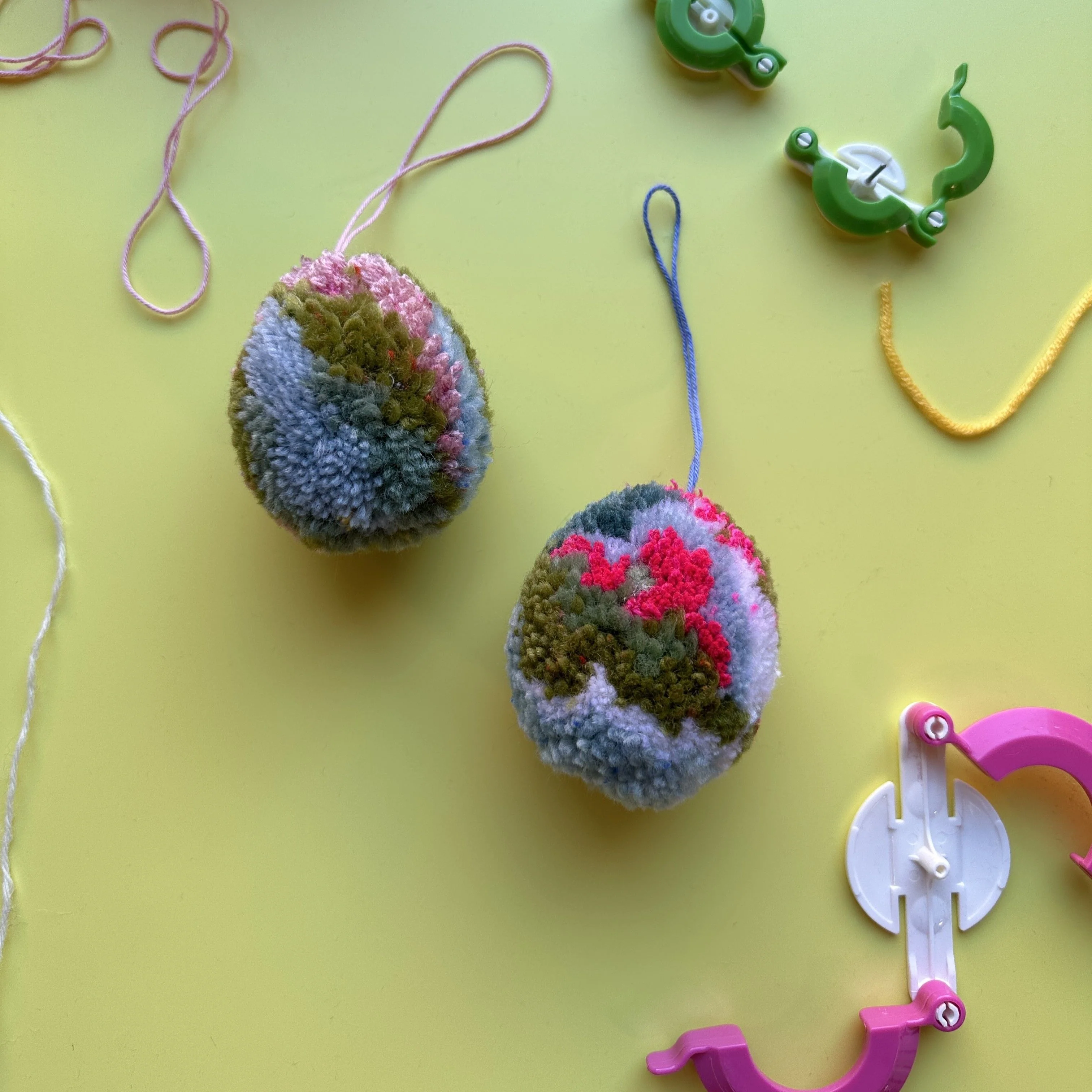 Wave Pompon Maker - Image 5