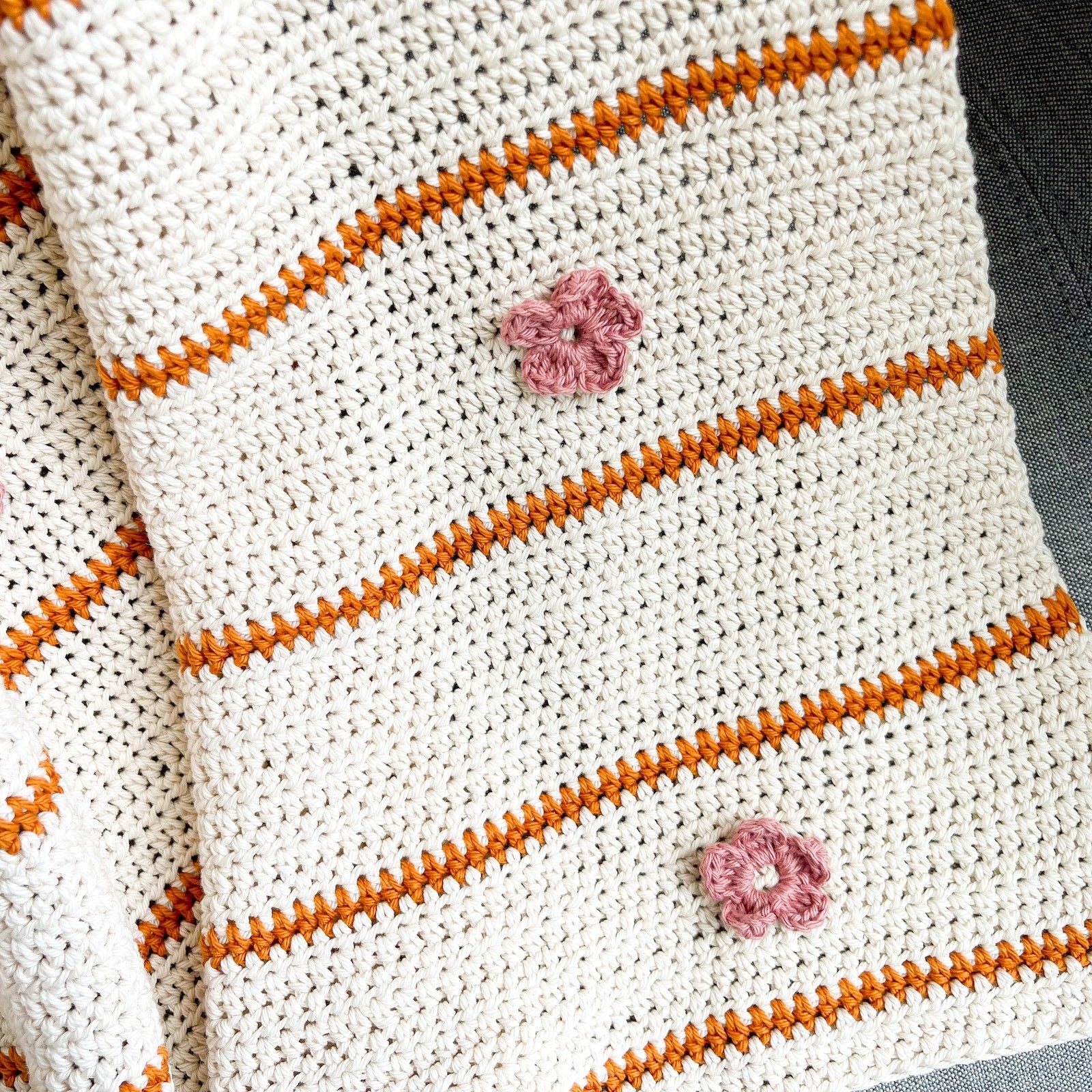 Flower Bud - Blanket - Image 3
