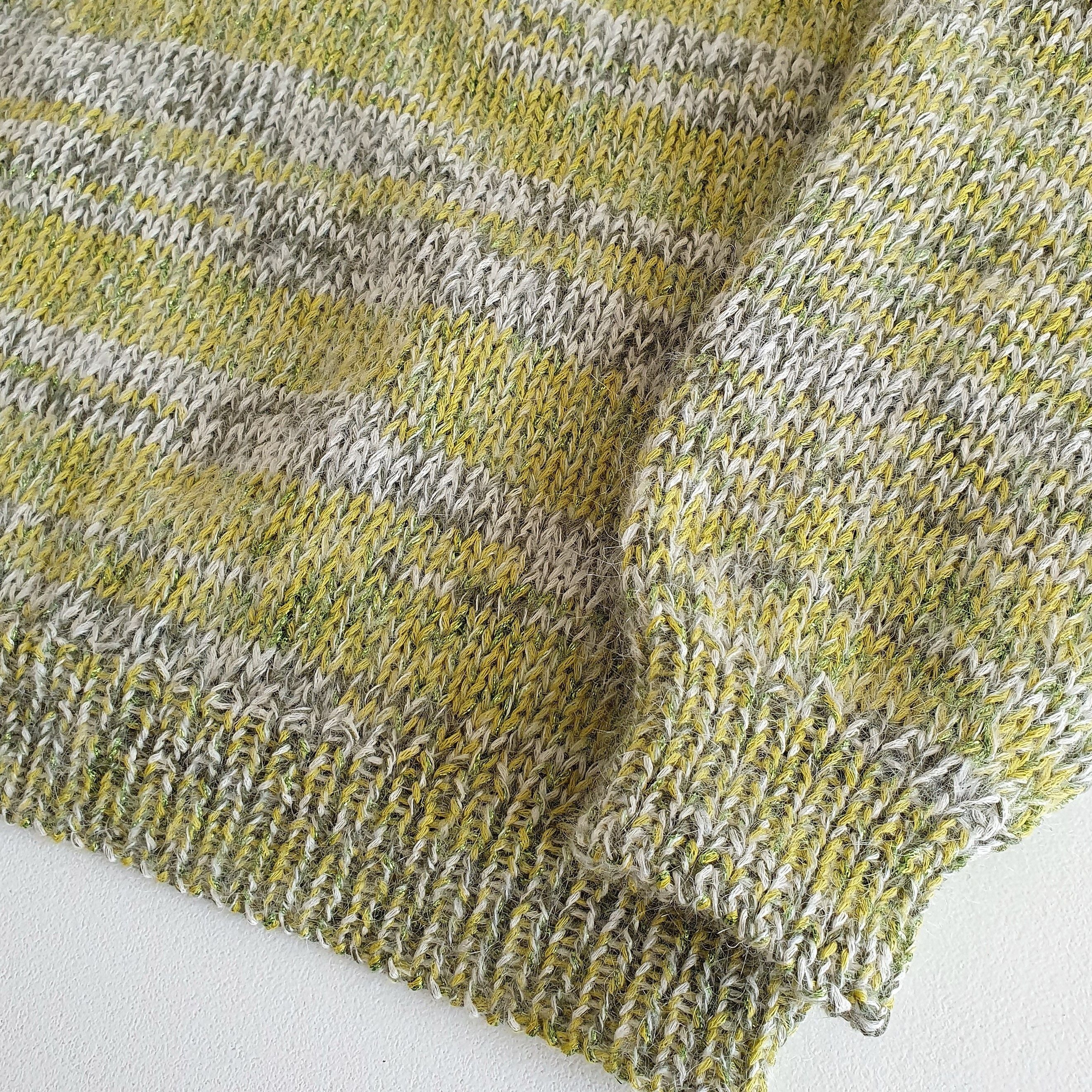 Meryl - Sweater med v-hals - Image 3