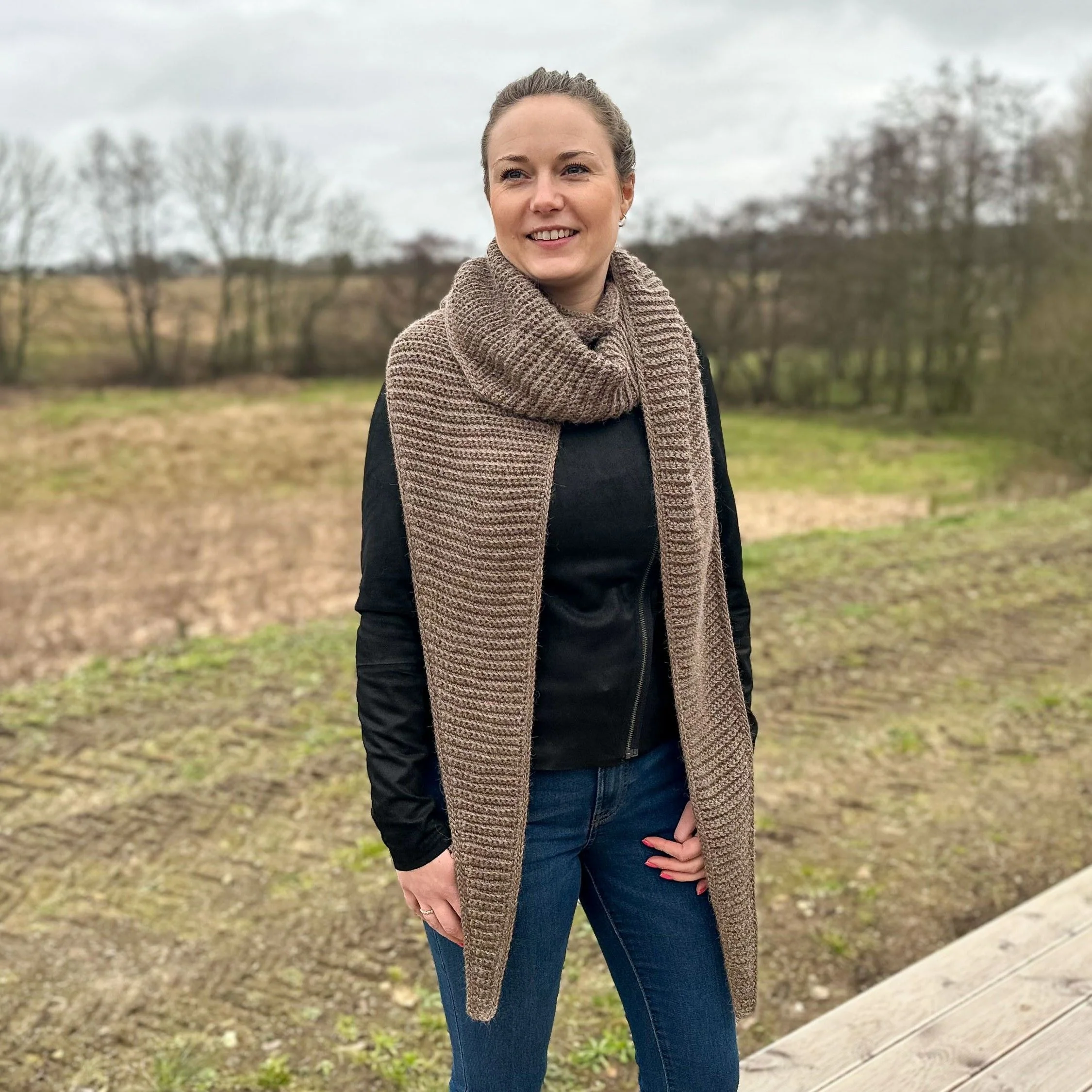 Simple Big Scarf - Skjerf