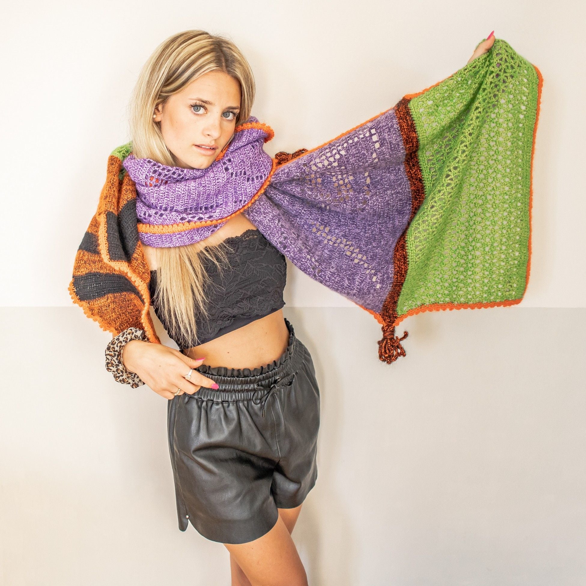 Hocus Pocus - Shawl - Image 3