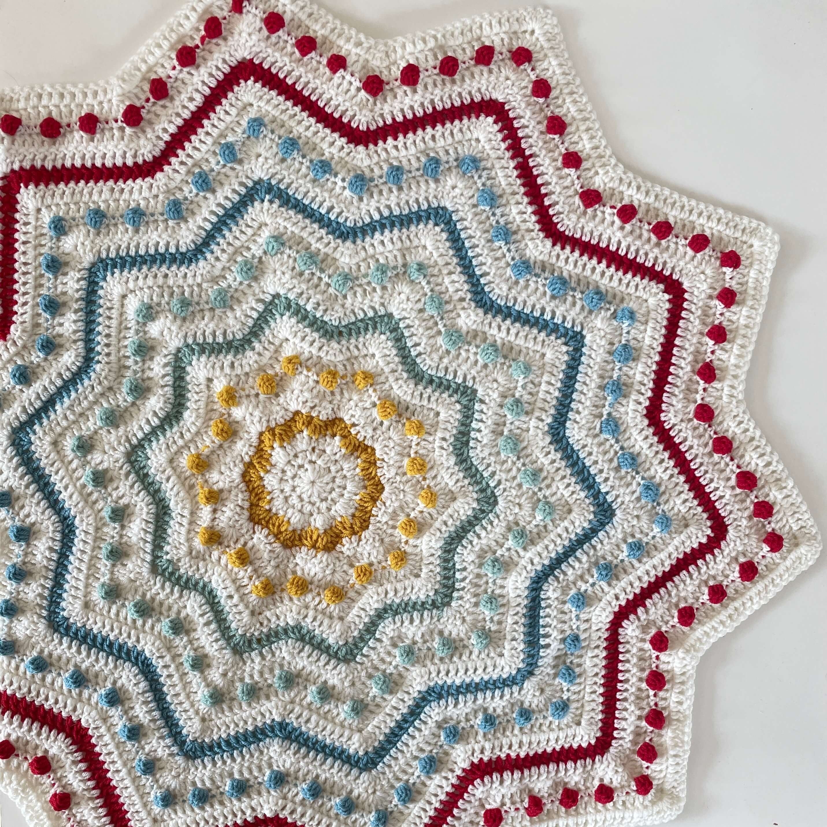 Candy Dot Star - Blanket - Image 8