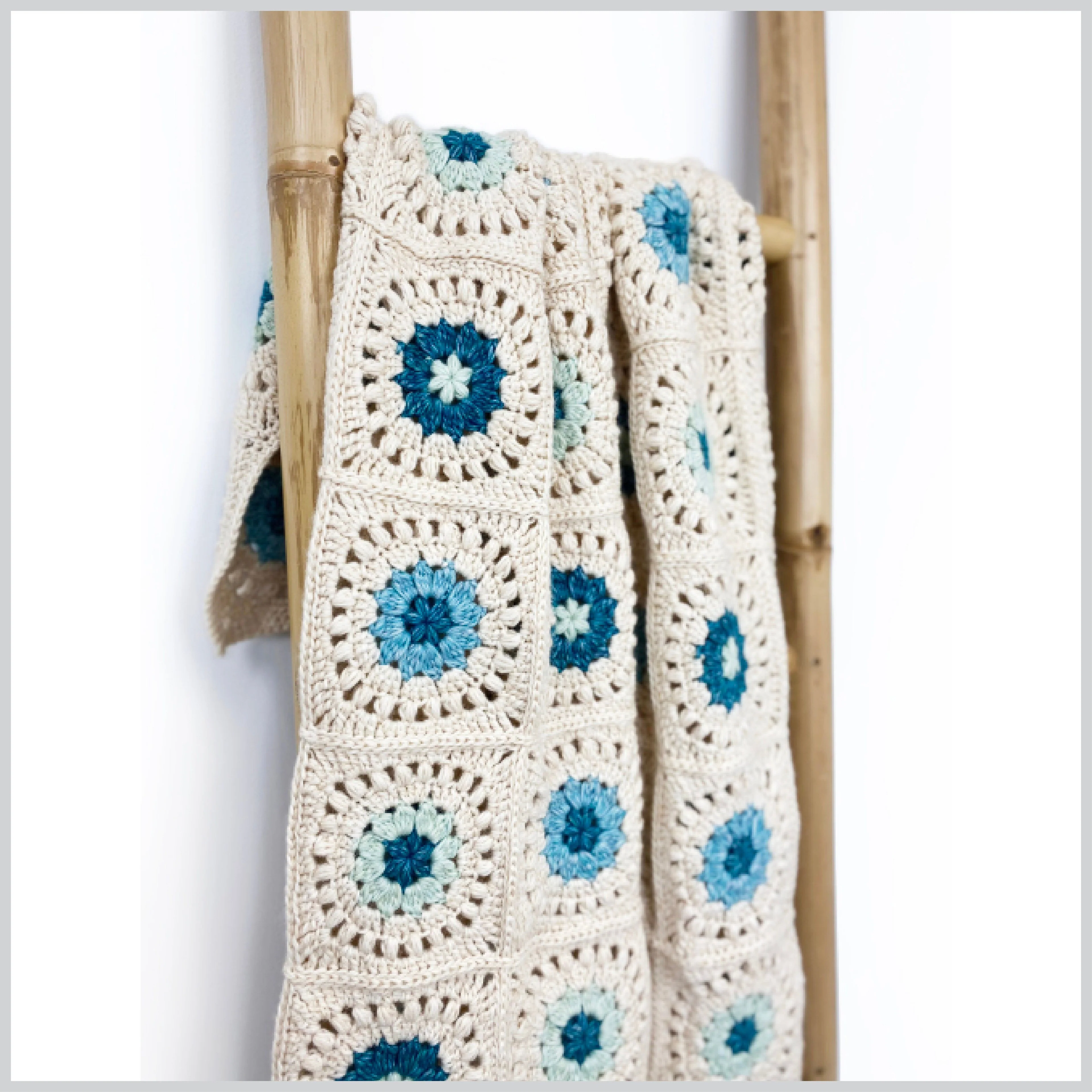Blossom Throw - Pledd - Image 6