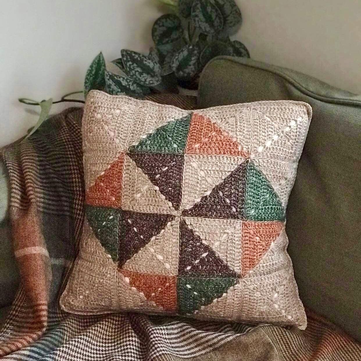 Gertie - Cushion Cover
