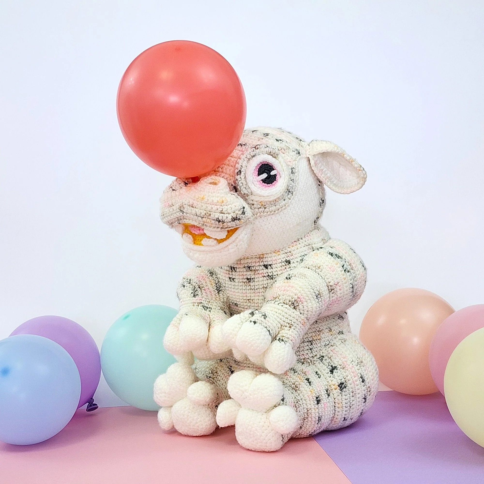 Helium the Hippo - Image 14