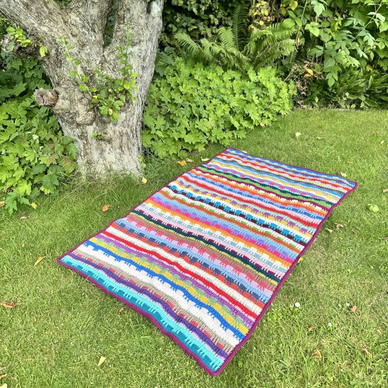 Colour Me - Blanket - Image 7