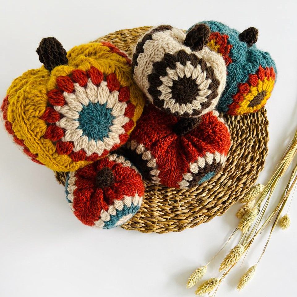 Country Garden Pumpkin - Home Decor - Image 3