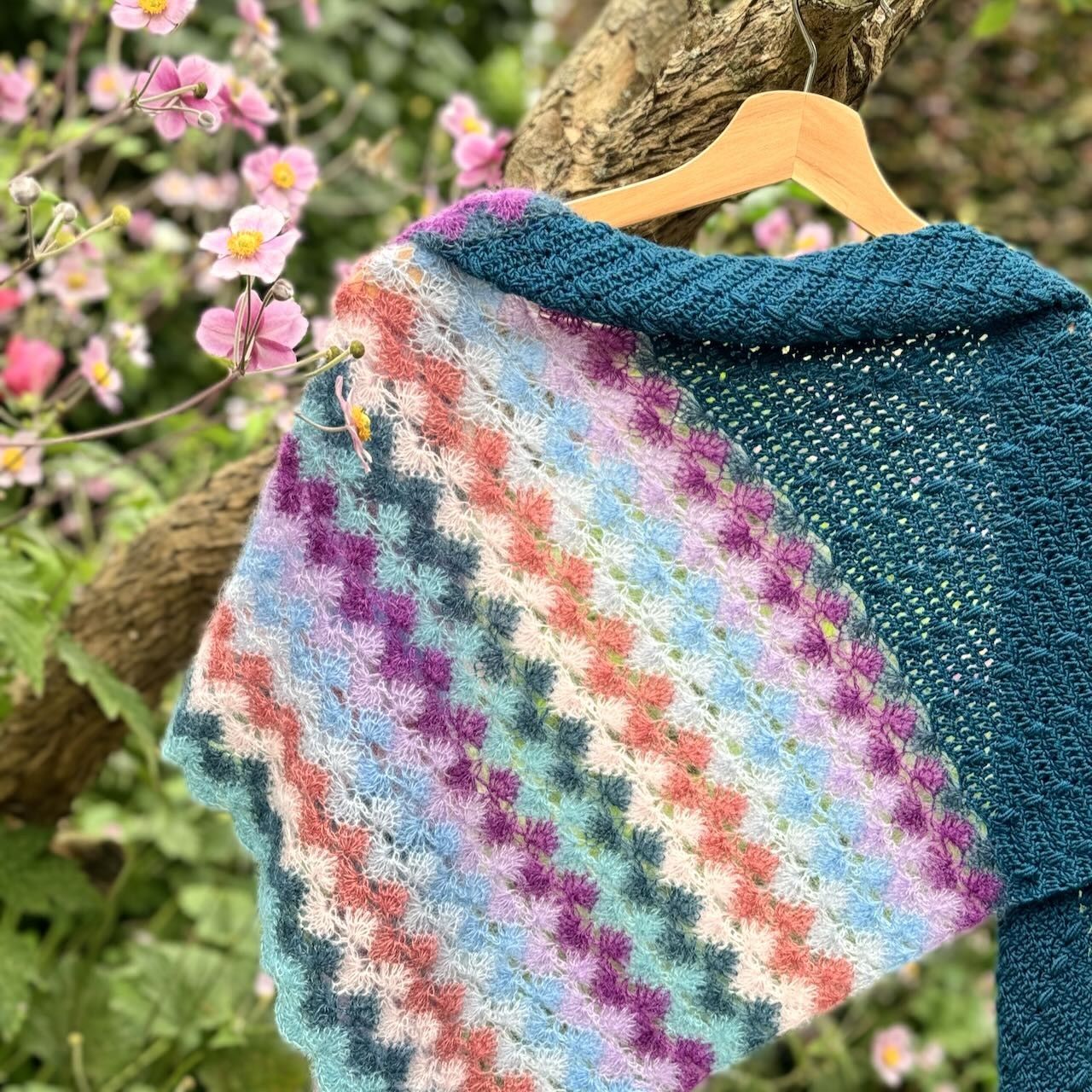 Mixy - Shawl - Image 2