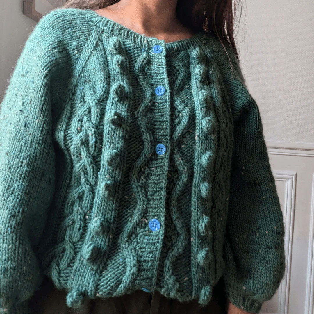 Twist and Shout - Cardigan - Image 3