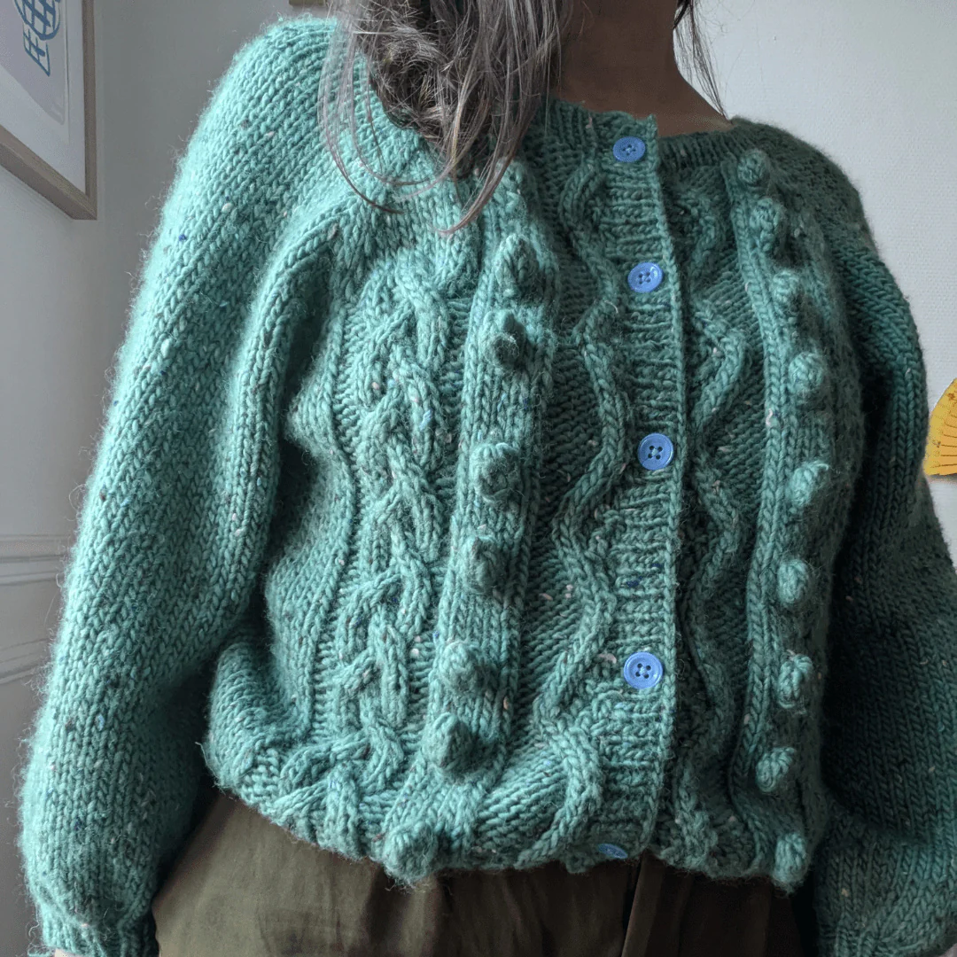 Twist and Shout - Cardigan - Image 4