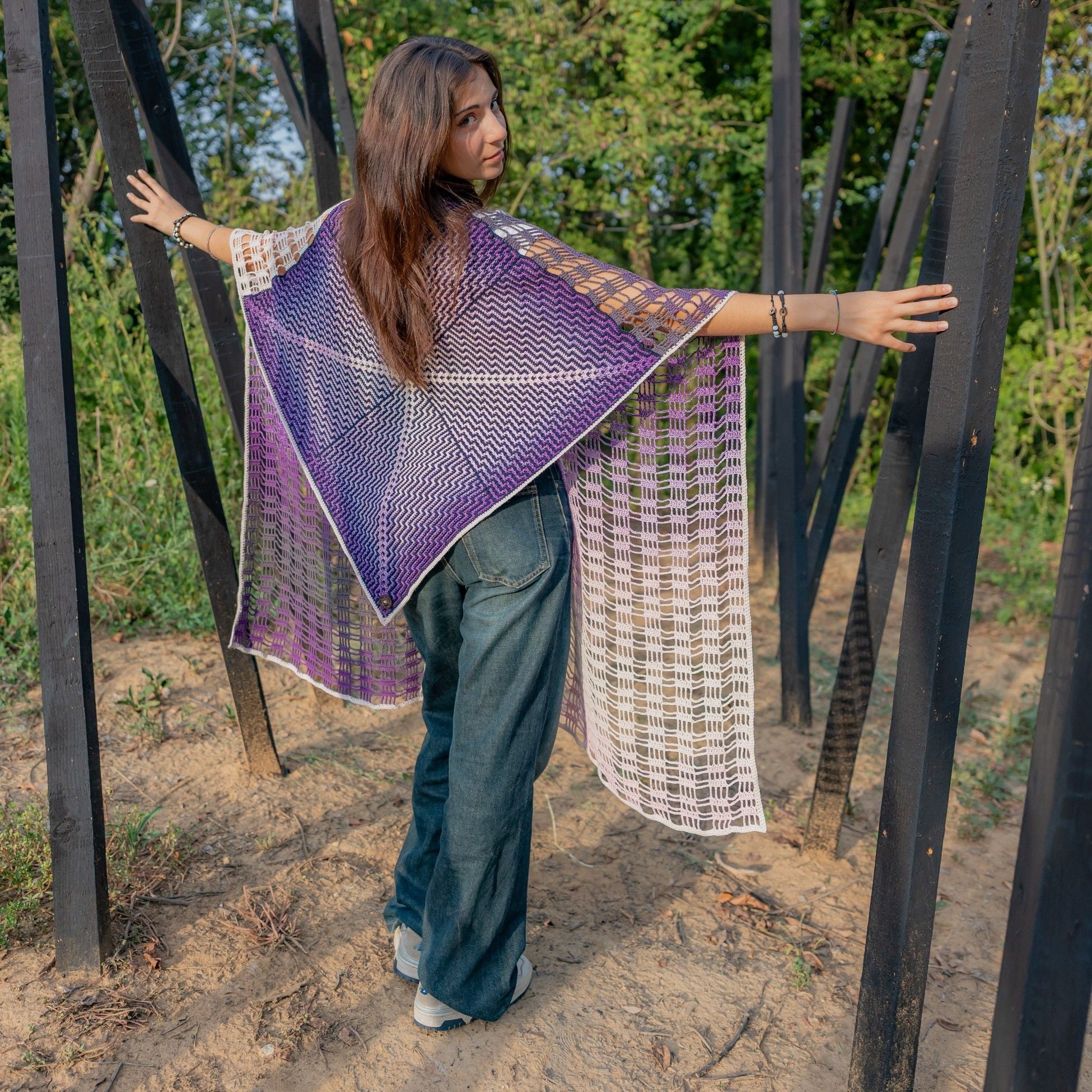 Abstract Allure - Shawl - Image 4