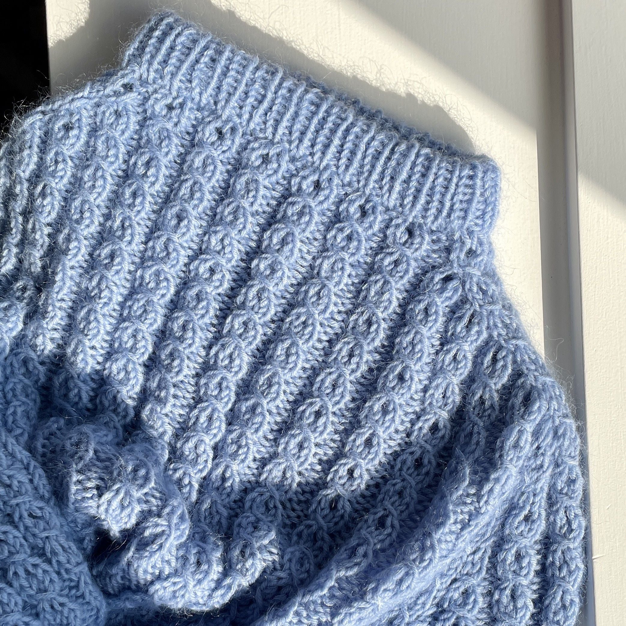 Easy Twist Sweater - Genser - Image 3