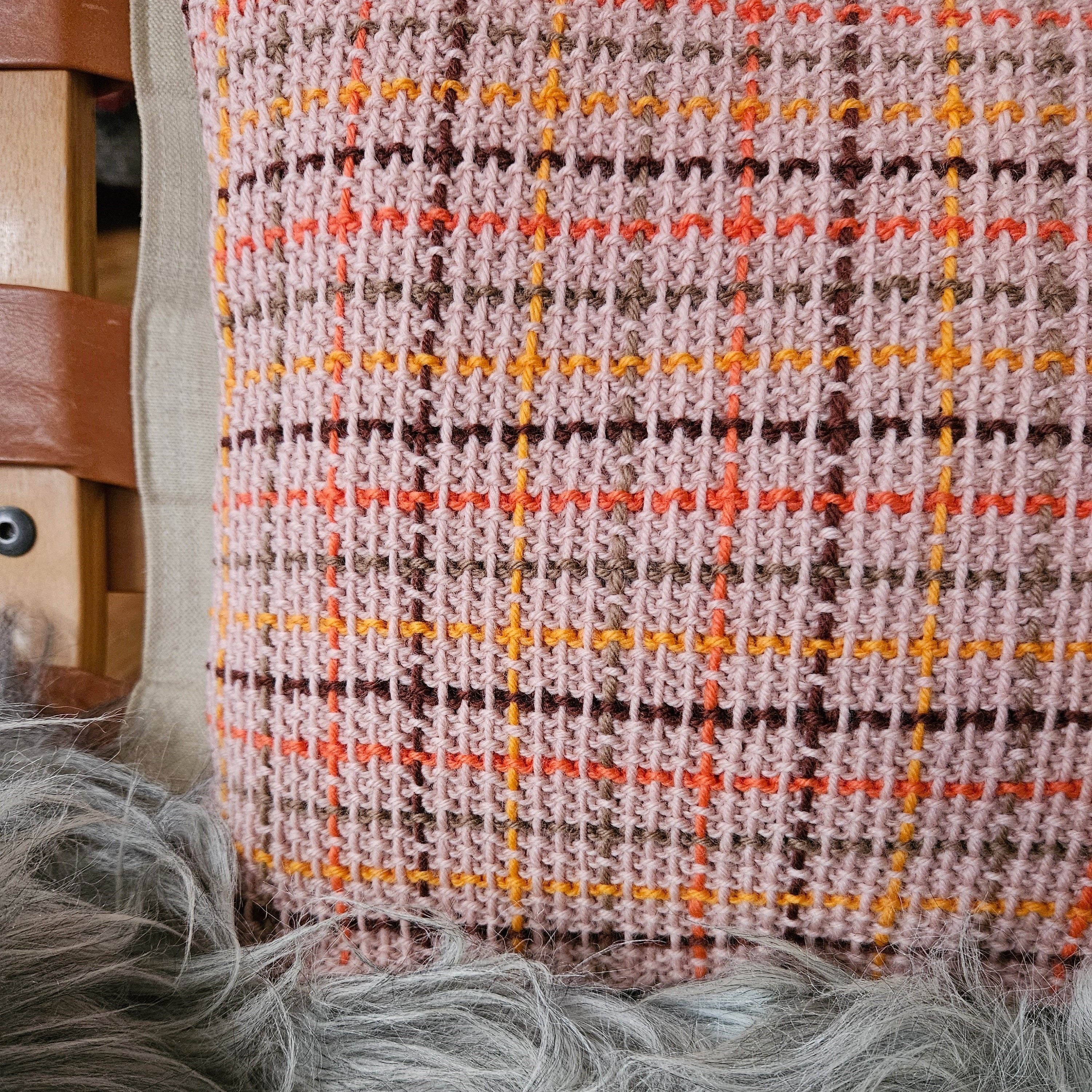 Tartan 2 - Pute - Image 4