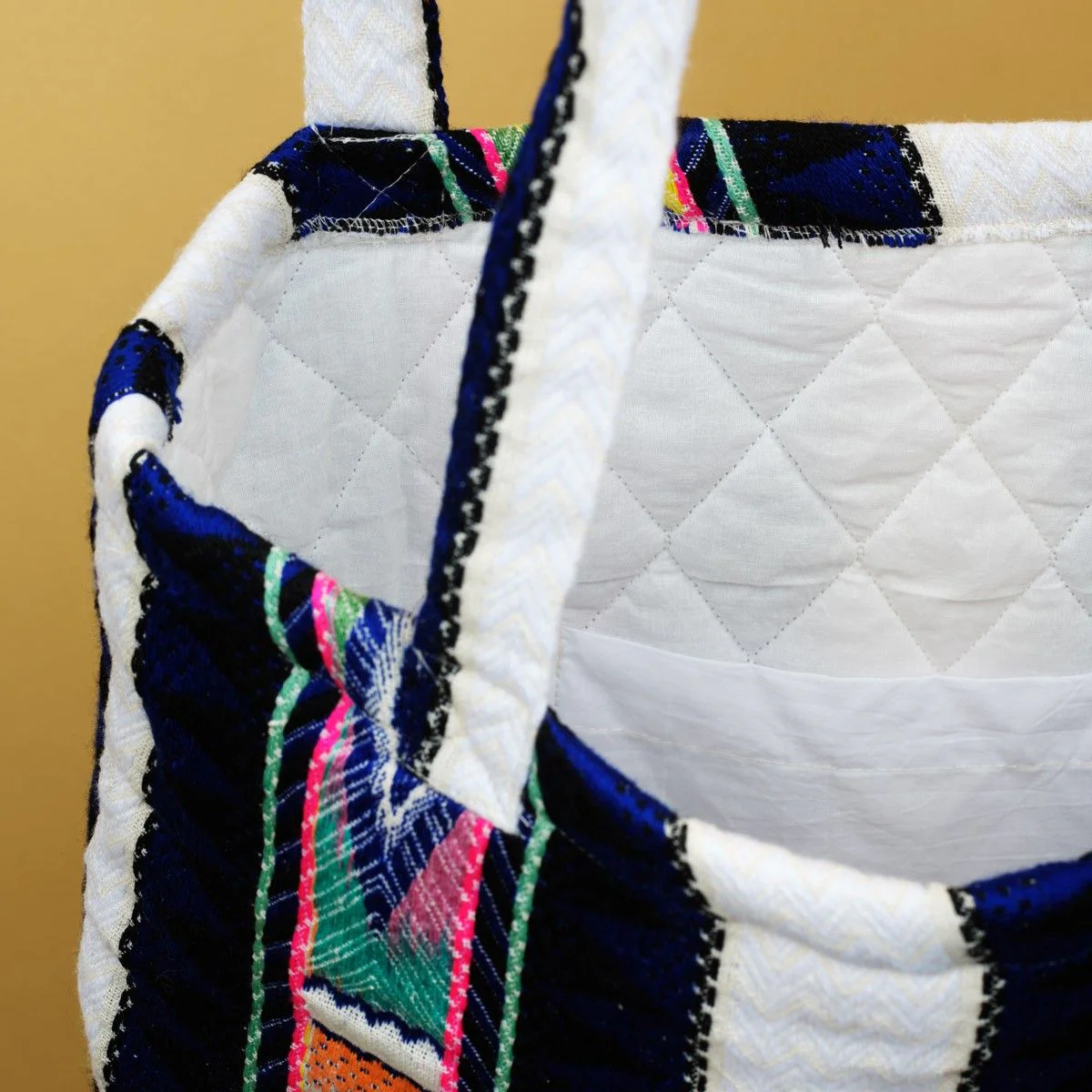 Jacquard Shopper - Image 5