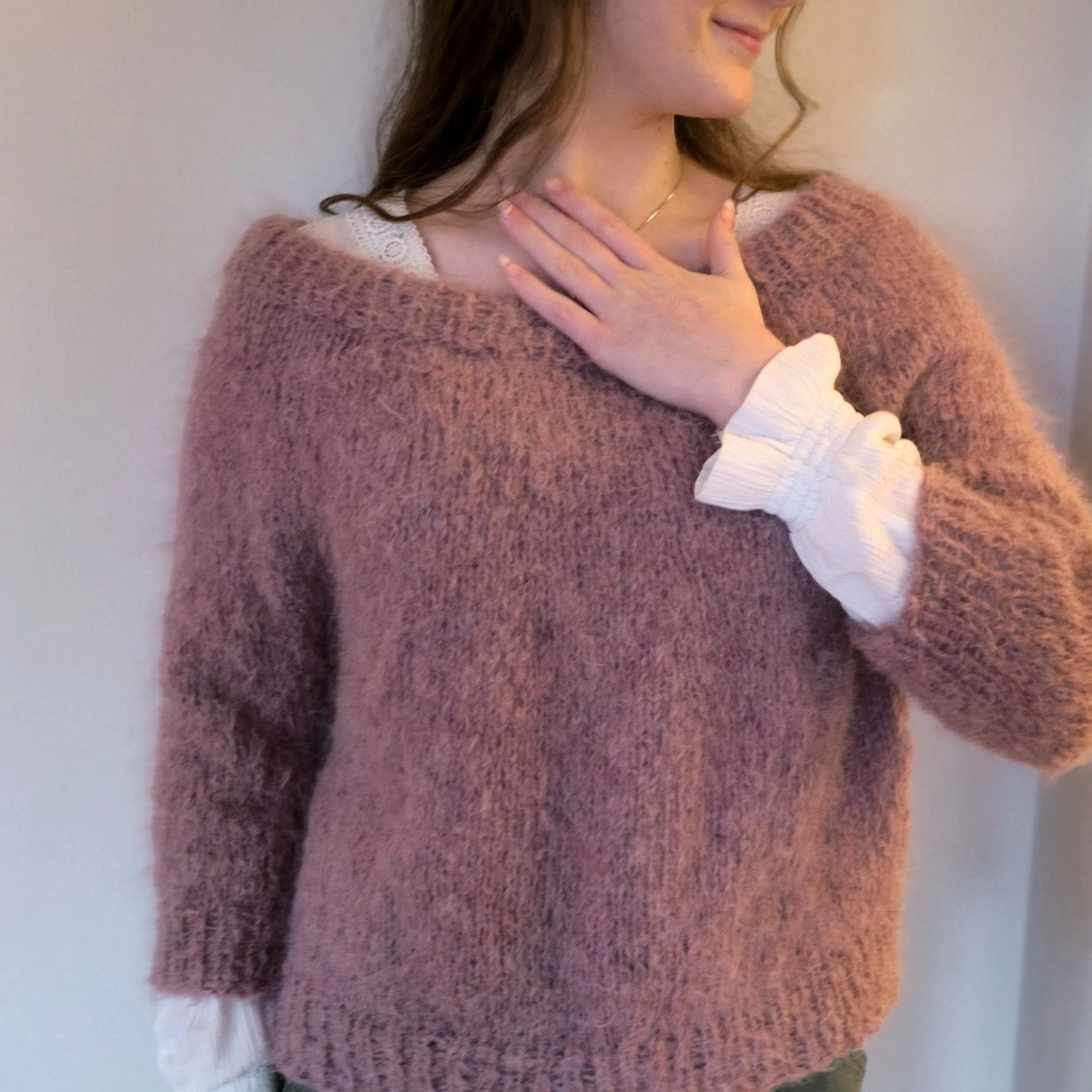 Suri – Sweater - Image 9