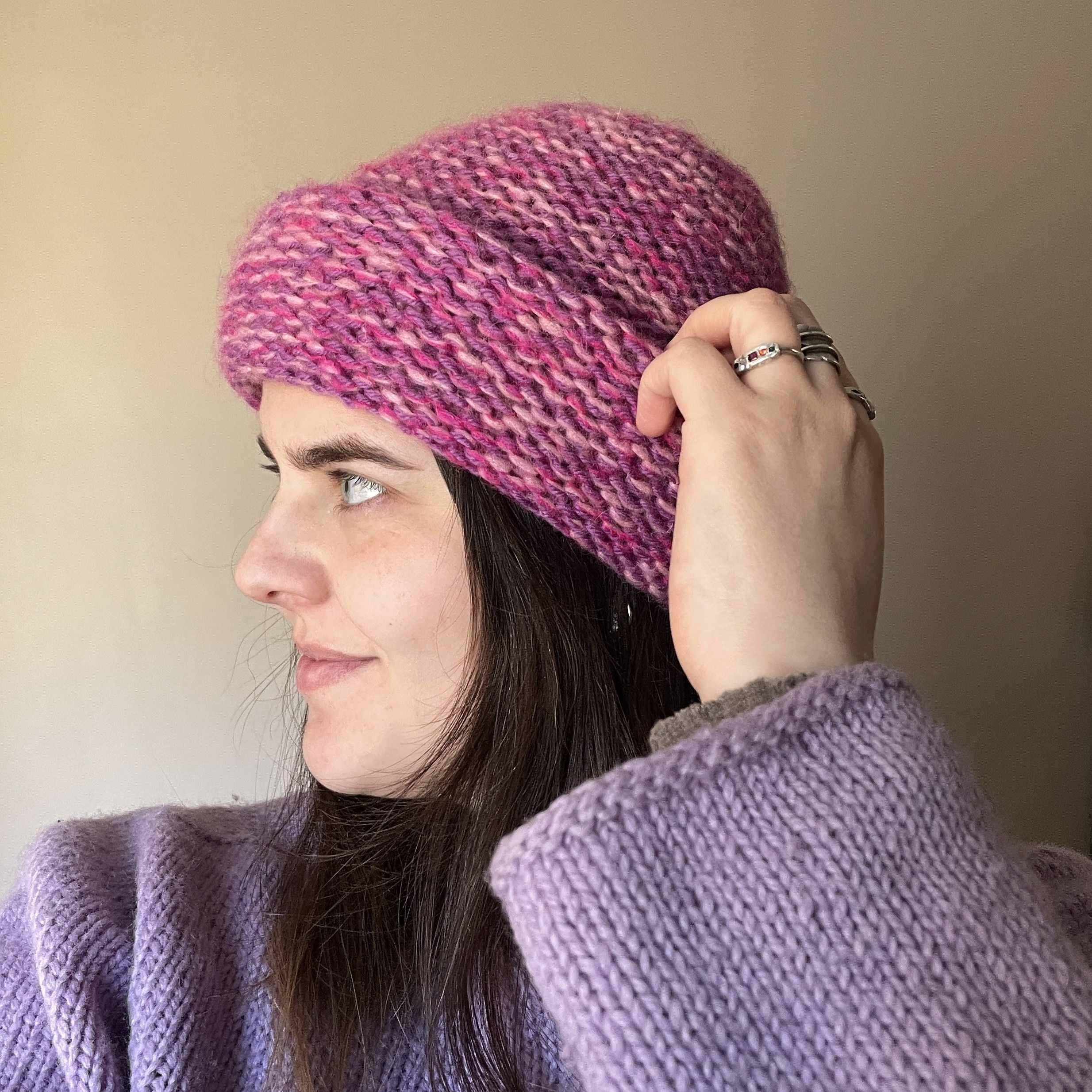Ultra Easy Garter Stitch Beanie - Lue
