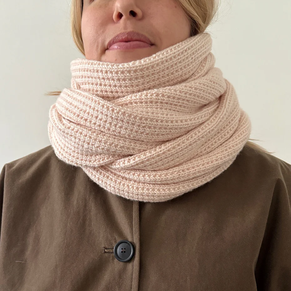 Easy Shape Sweater - Image 4