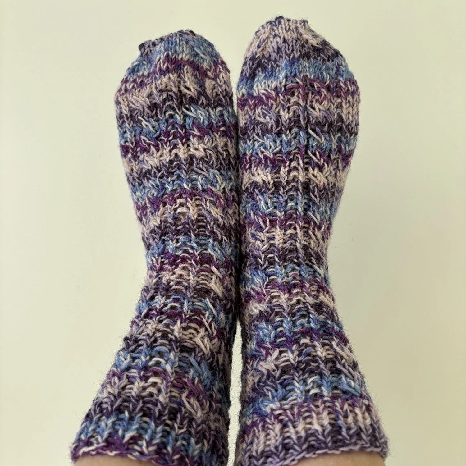 Ivy Twist - Sokker - Image 3